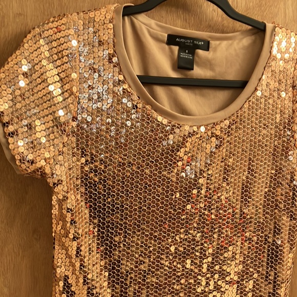 August Silk rose gold sequence short sleeve top size woman’s small - Picture 3 of 7